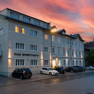 Jedermann Boutiquehotel Mit Stadtgarten Otel